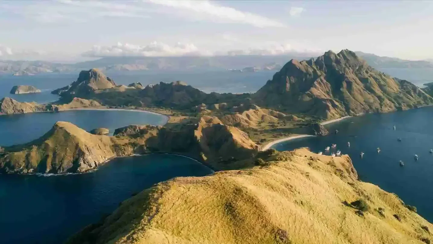 Panorama from the Padar Island ridge