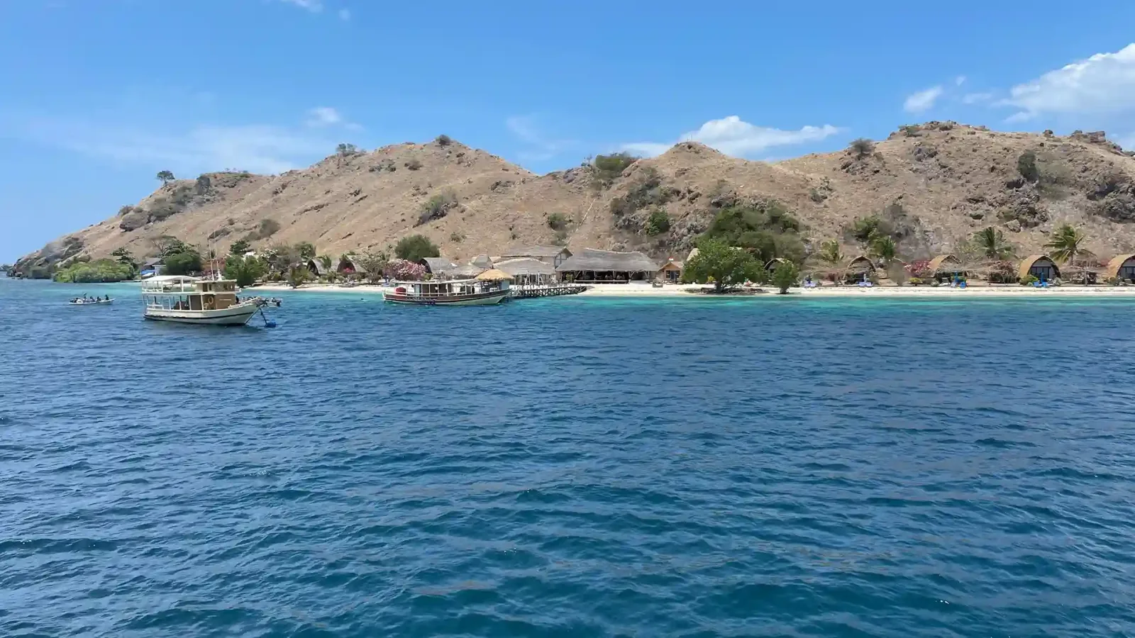 Sebayur Island and its anchorage